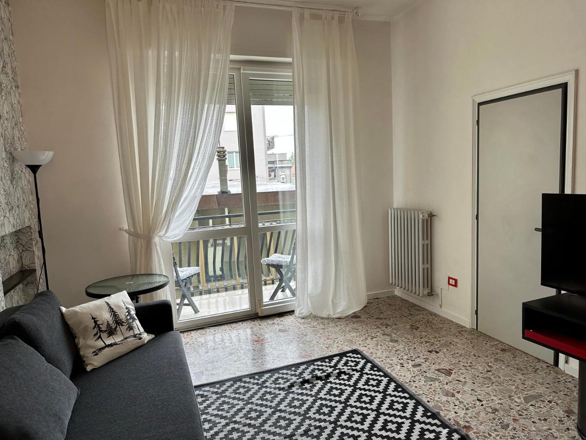 Appartamento Al Mare ريميني المظهر الخارجي الصورة